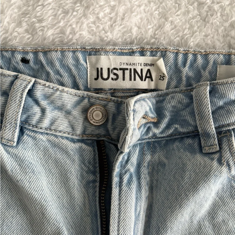 Dynamite Men's Light Gray Straight Jeans - Picture 3 of 3
